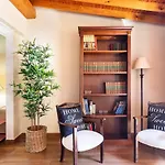 Home2book Stunning Ocean Views Pool Сasa de vacaciones Radazul