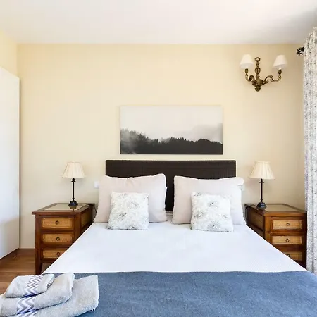 Home2book Stunning Ocean Views Pool Vakantiehuis *